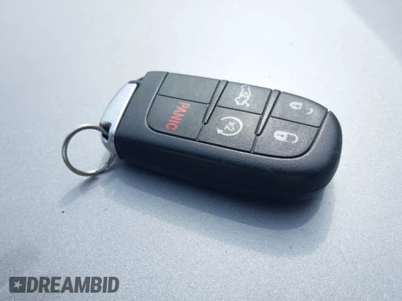 ✅ 2015 Chrysler 200 Limited • VIN: 1C3CCCAB7FN605171 • Lot: 41981777. Listed on IAAI with 148,250 mi. Free auction sales archive from the USA and detailed vehicle history report at DreamBid. Image 11.