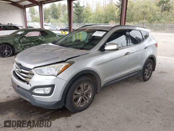 ✅ 2016 Hyundai Santa Fe • VIN: 5XYZU3LB5GG328545 • Лот: 43486503. Опубликован ранее на IAAI с пробегом 147 040 миль. Бесплатный доступ к архиву аукционных продаж из США и подробный отчёт об истории автомобиля на DreamBid. Изображение 17.