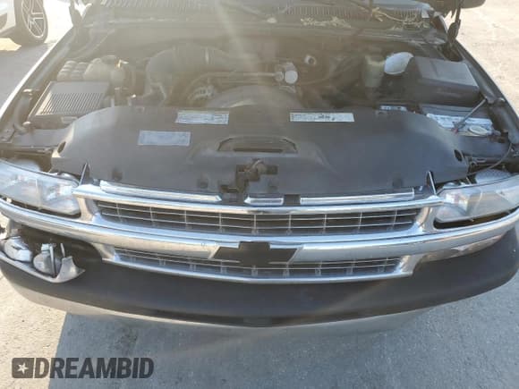 ✅ 2001 Chevrolet Silverado 1500 • VIN: 2GCEC19W611142028 • Лот: 75481484. Опубликован ранее на Copart с пробегом Не указан. Бесплатный доступ к архиву аукционных продаж из США и подробный отчёт об истории автомобиля на DreamBid. Изображение 7.