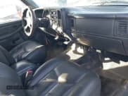 ✅ 2003 Chevrolet Silverado 2500HD LS • VIN: 1GCHC29113E232275 • Lot: 41367050. Listed on IAAI with 266,450 mi. Free auction sales archive from the USA and detailed vehicle history report at DreamBid. Image 5.