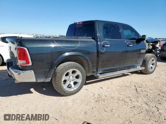 ✅ 2016 Ram 1500 Laramie • VIN: 1C6RR6NM2GS107522 • Лот: 90805325. Опубликован ранее на Copart с пробегом 146 206 миль. Бесплатный доступ к архиву аукционных продаж из США и подробный отчёт об истории автомобиля на DreamBid. Изображение 3.
