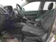 2015 Mitsubishi Outlander ES с VIN 4A4AP3AW7FE037622, выставлен на аукционе Copart как лот 46164535 с пробегом 219 773 миль миль и Списание • Salvage title. История ставок и продаж доступна на DreamBid. Изображение 7.