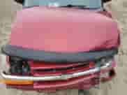 2003 Chevrolet Blazer LS z VIN 1GNDT13X43K143038, wystawiony jako Copart lot #81224304 z przebiegiem 245 877 mil mil oraz Nie do naprawy • Non repairable. Historia ofert i sprzedaży dostępna na DreamBid. Obrazek 13.