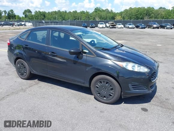 ✅ 2014 Ford Fiesta S • VIN: 3FADP4AJ2EM102020 • Лот: 42553222. Опубликован ранее на IAAI с пробегом 145 052 миль. Бесплатный доступ к архиву аукционных продаж из США и подробный отчёт об истории автомобиля на DreamBid. Изображение 1.