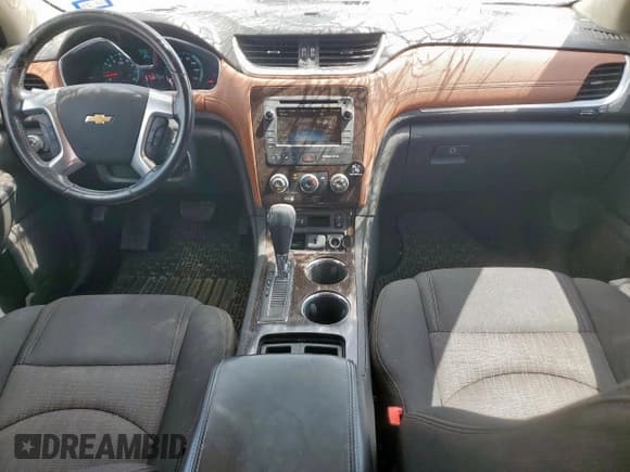 ✅ 2015 Chevrolet Traverse LT • VIN: 1GNKRGKD6FJ202052 • Lot: 60424455. Wystawiony na Copart z przebiegiem 84 293 mil. Bezpłatny archiwum sprzedaży aukcyjnych z USA i szczegółowy raport historii pojazdu na DreamBid. Zdjęcie 8.