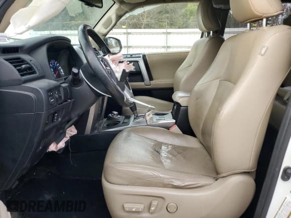 ✅ 2014 Toyota 4Runner Limited • VIN: JTEBU5JR9E5183069 • Lot: 91679795. Wystawiony na Copart z przebiegiem 310 371 mil. Bezpłatny archiwum sprzedaży aukcyjnych z USA i szczegółowy raport historii pojazdu na DreamBid. Zdjęcie 7.