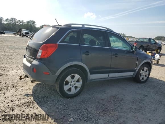 ✅ 2014 Chevrolet Captiva Sport LS • VIN: 3GNAL2EK7ES653370 • Lot: 43686795. Wystawiony na Copart z przebiegiem 107 130 mil. Bezpłatny archiwum sprzedaży aukcyjnych z USA i szczegółowy raport historii pojazdu na DreamBid. Zdjęcie 3.