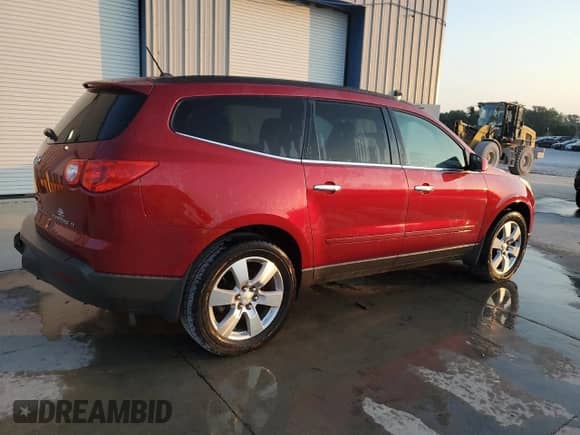 2012 Chevrolet Traverse 1LT с VIN 1GNKRGED1CJ423971, выставлен на аукционе Copart как лот 69132705 с пробегом 93 530 миль миль и Списание • Salvage title. История ставок и продаж доступна на DreamBid. Изображение 3.