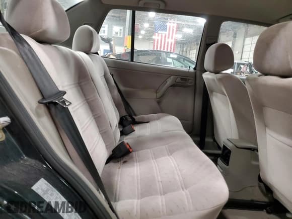 ✅ 1998 Volkswagen Jetta • VIN: 3VWSA81H5WM126169 • Lot: 84884894. Wystawiony na Copart z przebiegiem 32 759 mil. Bezpłatny archiwum sprzedaży aukcyjnych z USA i szczegółowy raport historii pojazdu na DreamBid. Zdjęcie 10.