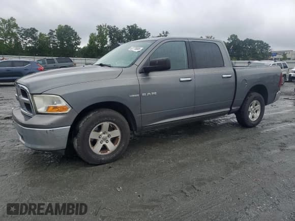 ✅ 2010 Dodge 1500 SLT • VIN: 1D7RB1CT9AS108772 • Lot: 67778585. Wystawiony na Copart z przebiegiem 137 712 mil. Bezpłatny archiwum sprzedaży aukcyjnych z USA i szczegółowy raport historii pojazdu na DreamBid. Zdjęcie 1.