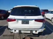✅ 2020 Mercedes-Benz GLS 450 • VIN: 4JGFF5KE4LA199370 • Lot: 43603285. Wystawiony na IAAI z przebiegiem 67 872 mil. Bezpłatny archiwum sprzedaży aukcyjnych z USA i szczegółowy raport historii pojazdu na DreamBid. Zdjęcie 16.