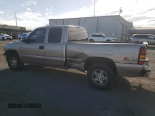 ✅ 2001 Chevrolet Silverado 1500 LS • VIN: 2GCEK19T211333793 • Лот: 71294344. Опубликован ранее на Copart с пробегом Не указан. Бесплатный доступ к архиву аукционных продаж из США и подробный отчёт об истории автомобиля на DreamBid. Изображение 2.