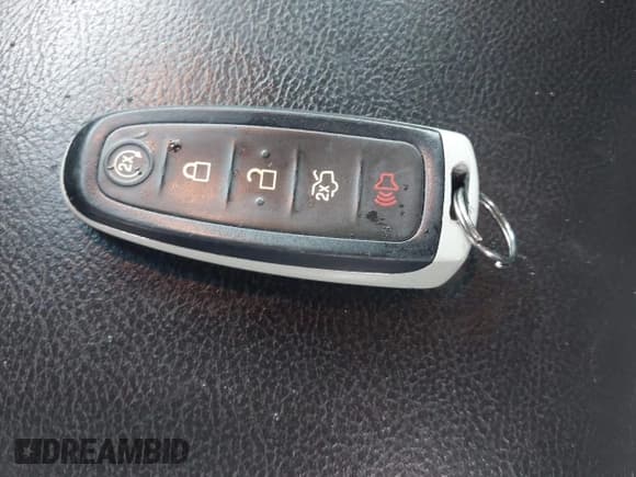 ✅ 2016 Ford Taurus SEL • VIN: 1FAHP2E88GG136148 • Lot: 43313516. Listed on IAAI with 149,171 mi. Free auction sales archive from the USA and detailed vehicle history report at DreamBid. Image 11.