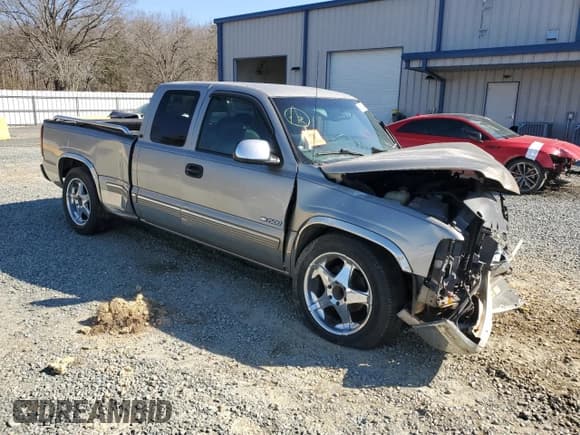 ✅ 2000 Chevrolet Silverado 1500 LT • VIN: 1GCEC19T4YZ183443 • Лот: 46605465. Опубликован ранее на Copart с пробегом Не указан. Бесплатный доступ к архиву аукционных продаж из США и подробный отчёт об истории автомобиля на DreamBid. Изображение 4.