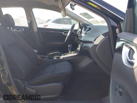✅ 2019 Nissan Sentra S • VIN: 3N1AB7APXKY365770 • Lot: 43459052. Listed on IAAI with 120,794 mi. Free auction sales archive from the USA and detailed vehicle history report at DreamBid. Image 5.
