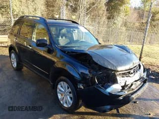 ✅ 2013 Subaru Forester X Premium • VIN: JF2SHADC0DH439719 • Lot: 43806476. Wystawiony na IAAI z przebiegiem 186 978 mil. Bezpłatny archiwum sprzedaży aukcyjnych z USA i szczegółowy raport historii pojazdu na DreamBid. Zdjęcie 1.