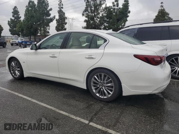 ✅ 2018 Infiniti Q50 Sport • VIN: JN1EV7APXJM354231 • Лот: 93149475. Опубликован ранее на Copart с пробегом 32 708 миль. Бесплатный доступ к архиву аукционных продаж из США и подробный отчёт об истории автомобиля на DreamBid. Изображение 2.