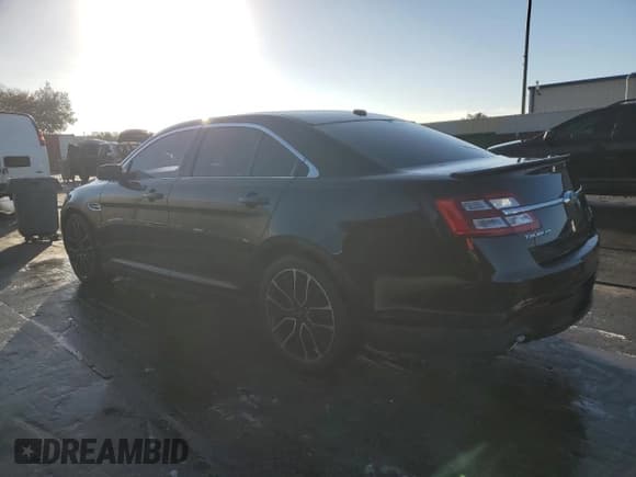 ✅ 2017 Ford Taurus SEL • VIN: 1FAHP2H81HG118426 • Lot: 91281795. Listed on Copart with 115,762 mi. Free auction sales archive from the USA and detailed vehicle history report at DreamBid. Image 2.