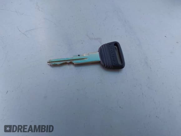 ✅ 1997 Honda Civic DX • VIN: 2HGEJ6528VH583518 • Lot: 41388173. Listed on IAAI with 250,513 mi. Free auction sales archive from the USA and detailed vehicle history report at DreamBid. Image 11.