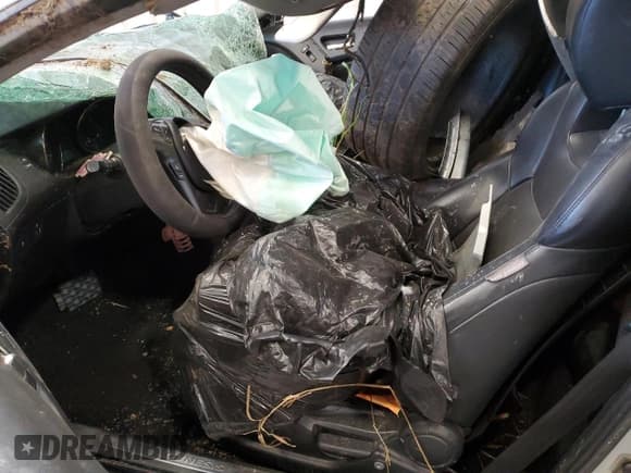 ✅ 2011 Hyundai Genesis Coupe Grand Touring • VIN: KMHHU6KH8BU044431 • Lot: 56942685. Wystawiony na Copart z przebiegiem 209 845 mil. Bezpłatny archiwum sprzedaży aukcyjnych z USA i szczegółowy raport historii pojazdu na DreamBid. Zdjęcie 7.