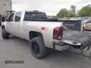 ✅ 2008 Chevrolet Silverado 2500HD LTZ • VIN: 1GCHK23638F227748 • Лот: 42819494. Опубликован ранее на IAAI с пробегом 160 045 миль. Бесплатный доступ к архиву аукционных продаж из США и подробный отчёт об истории автомобиля на DreamBid. Изображение 3.