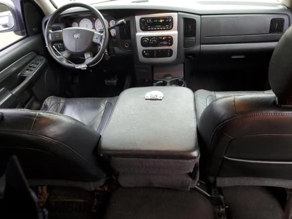 ✅ 2004 Dodge 2500 ST • VIN: 3D7KU28D34G271786 • Lot: 92508665. Listed on Copart with 190,759 mi. Free auction sales archive from the USA and detailed vehicle history report at DreamBid. Image 8.