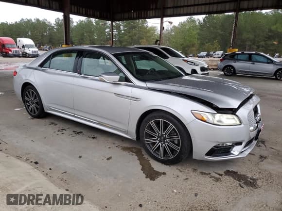 ✅ 2017 Lincoln Continental Reserve • VIN: 1LN6L9RP3H5627386 • Лот: 89803065. Опубликован ранее на Copart с пробегом 77 924 миль. Бесплатный доступ к архиву аукционных продаж из США и подробный отчёт об истории автомобиля на DreamBid. Изображение 4.