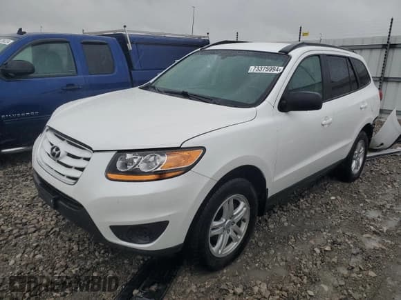 ✅ 2011 Hyundai Santa Fe GLS • VIN: 5XYZGDAB9BG006788 • Lot: 73375994. Listed on Copart with 109,770 mi. Free auction sales archive from the USA and detailed vehicle history report at DreamBid. Image 1.