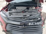 ✅ 2021 Chevrolet Blazer RS • VIN: 3GNKBKRS4MS570818 • Lot: 42511827. Wystawiony na IAAI z przebiegiem 28 519 mil. Bezpłatny archiwum sprzedaży aukcyjnych z USA i szczegółowy raport historii pojazdu na DreamBid. Zdjęcie 10.