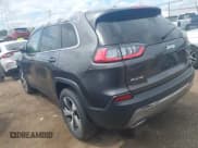 ✅ 2021 Jeep Cherokee Limited • VIN: 1C4PJMDX8MD212475 • Lot: 42051824. Wystawiony na IAAI z przebiegiem 31 905 mil. Bezpłatny archiwum sprzedaży aukcyjnych z USA i szczegółowy raport historii pojazdu na DreamBid. Zdjęcie 3.