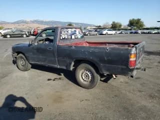 ✅ 1991 Toyota Pickup • VIN: JT4RN81A1M0074757 • Лот: 74458124. Опубликован ранее на Copart с пробегом 549 147 миль. Бесплатный доступ к архиву аукционных продаж из США и подробный отчёт об истории автомобиля на DreamBid. Изображение 2.