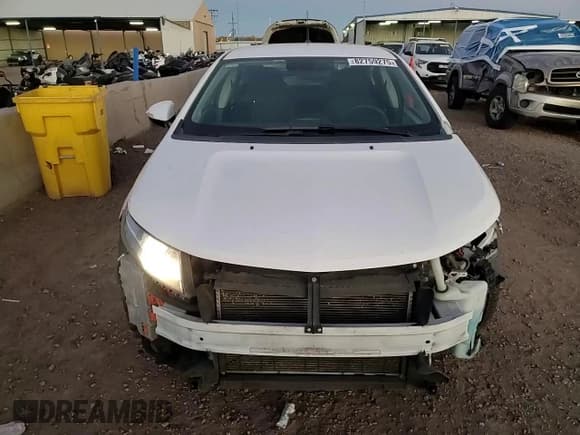 ✅ 2013 Chevrolet Volt • VIN: 1G1RA6E49DU121605 • Lot: 82759275. Wystawiony na Copart z przebiegiem 116 779 mil. Bezpłatny archiwum sprzedaży aukcyjnych z USA i szczegółowy raport historii pojazdu na DreamBid. Zdjęcie 14.