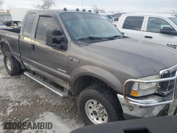 ✅ 2004 Ford F-350 XL • VIN: 1FTSX31P44ED39810 • Лот: 81461174. Опубликован ранее на Copart с пробегом Не указан. Бесплатный доступ к архиву аукционных продаж из США и подробный отчёт об истории автомобиля на DreamBid. Изображение 4.