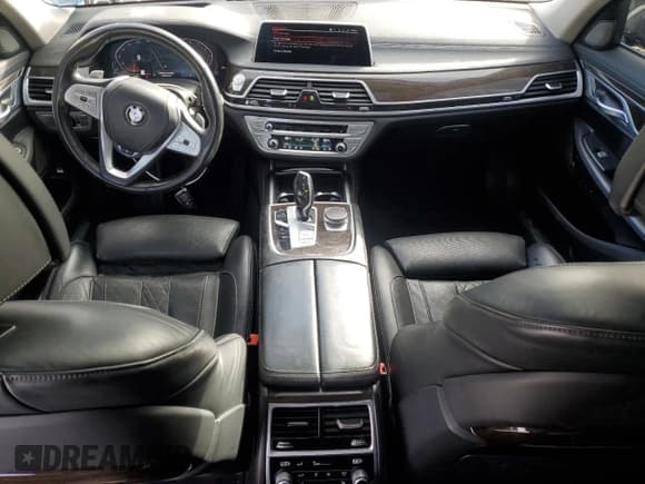 ✅ 2022 BMW 7 Series 740i xDrive • VIN: WBA7T4C00NCH73372 • Lot: 88753585. Listed on Copart with 66,751 mi. Free auction sales archive from the USA and detailed vehicle history report at DreamBid. Image 8.