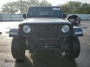 ✅ 2021 Jeep Gladiator Willys • VIN: 1C6HJTAGXML527617 • Lot: 59110005. Wystawiony na Copart z przebiegiem 39 279 mil. Bezpłatny archiwum sprzedaży aukcyjnych z USA i szczegółowy raport historii pojazdu na DreamBid. Zdjęcie 5.