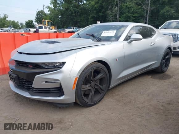 ✅ 2019 Chevrolet Camaro 1SS • VIN: 1G1FF1R74K0114089 • Лот: 42827051. Опубликован ранее на IAAI с пробегом 123 266 миль. Бесплатный доступ к архиву аукционных продаж из США и подробный отчёт об истории автомобиля на DreamBid. Изображение 2.