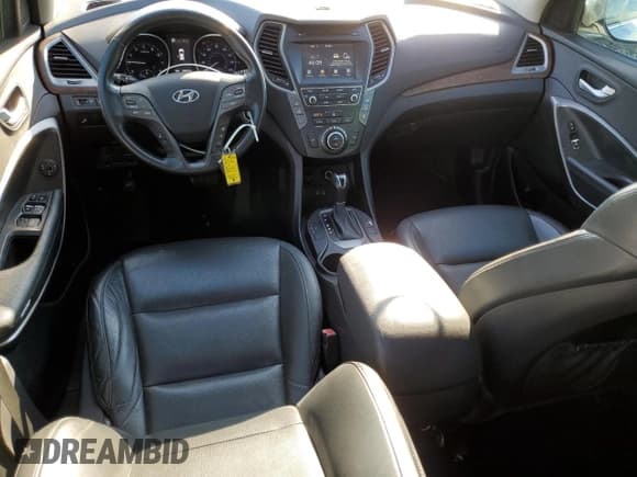 ✅ 2017 Hyundai Santa Fe SE • VIN: KM8SN4HF9HU229948 • Лот: 89809455. Опубликован ранее на Copart с пробегом 135 013 миль. Бесплатный доступ к архиву аукционных продаж из США и подробный отчёт об истории автомобиля на DreamBid. Изображение 8.