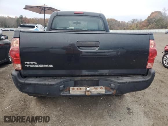 ✅ 2008 Toyota Tacoma • VIN: 5TEPX42N98Z505993 • Lot: 91369715. Wystawiony na Copart z przebiegiem Nie podano. Bezpłatny archiwum sprzedaży aukcyjnych z USA i szczegółowy raport historii pojazdu na DreamBid. Zdjęcie 6.