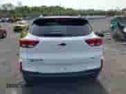 2022 Chevrolet TrailBlazer RS с VIN KL79MUSL7NB132465, выставлен на аукционе IAAI как лот 43342712 с пробегом 23 212 миль миль и . История ставок и продаж доступна на DreamBid. Изображение 16.