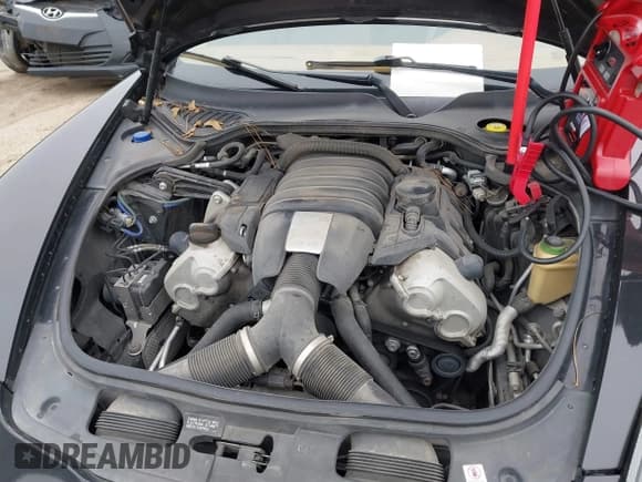 ✅ 2012 Porsche Panamera • VIN: WP0AA2A73CL011361 • Лот: 41564053. Опубликован ранее на IAAI с пробегом 126 446 миль. Бесплатный доступ к архиву аукционных продаж из США и подробный отчёт об истории автомобиля на DreamBid. Изображение 10.