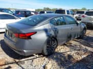 ✅ 2024 Nissan Altima SV • VIN: 1N4BL4DV6RN402088 • Lot: 43574799. Wystawiony na IAAI z przebiegiem 32 631 mil. Bezpłatny archiwum sprzedaży aukcyjnych z USA i szczegółowy raport historii pojazdu na DreamBid. Zdjęcie 4.