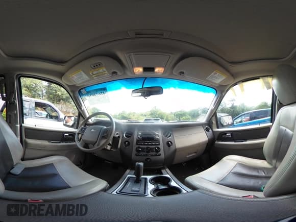 ✅ 2013 Ford Expedition Max XLT • VIN: 1FMJK1J58DEF01091 • Лот: 42674050. Опубликован ранее на IAAI с пробегом 220 402 миль. Бесплатный доступ к архиву аукционных продаж из США и подробный отчёт об истории автомобиля на DreamBid. Изображение 18.