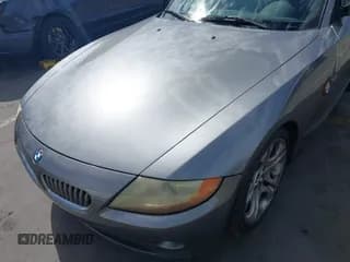 ✅ 2004 BMW Z4 3.0i • VIN: 4USBT53594LU08273 • Lot: 43436055. Wystawiony na IAAI z przebiegiem 176 454 mil. Bezpłatny archiwum sprzedaży aukcyjnych z USA i szczegółowy raport historii pojazdu na DreamBid. Zdjęcie 6.