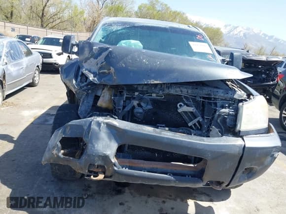 ✅ 2012 Nissan Titan SL • VIN: 1N6BA0EC7CN304116 • Lot: 41950392. Listed on IAAI with 194,352 mi. Free auction sales archive from the USA and detailed vehicle history report at DreamBid. Image 12.