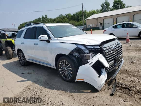 2024 Hyundai Palisade Calligraphy с VIN KM8R7DGE9RU739316, выставлен на аукционе Copart как лот 63521214 с пробегом 5 864 миль миль и Списание • Salvage title. История ставок и продаж доступна на DreamBid. Изображение 4.