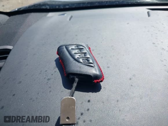 ✅ 2021 Lexus UX 250h F Sport • VIN: JTHR9JBH3M2052706 • Lot: 42321784. Listed on IAAI with 23,290 mi. Free auction sales archive from the USA and detailed vehicle history report at DreamBid. Image 11.