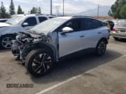 ✅ 2022 Volkswagen ID.4 Pro • VIN: WVGRMPE23NP061903 • Lot: 62135353. Listed on Copart with 10,722 mi. Free auction sales archive from the USA and detailed vehicle history report at DreamBid. Image 1.