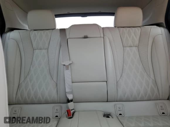 ✅ 2023 Buick Envision Avenir • VIN: LRBFZRR44PD042084 • Лот: 81757565. Опубликован ранее на Copart с пробегом 38 337 миль. Бесплатный доступ к архиву аукционных продаж из США и подробный отчёт об истории автомобиля на DreamBid. Изображение 10.