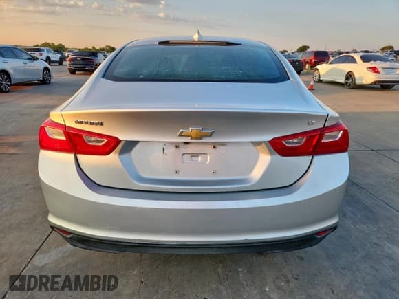 ✅ 2018 Chevrolet Malibu LT • VIN: 1G1ZD5ST0JF143540 • Лот: 71608275. Опубликован ранее на Copart с пробегом 142 257 миль. Бесплатный доступ к архиву аукционных продаж из США и подробный отчёт об истории автомобиля на DreamBid. Изображение 6.