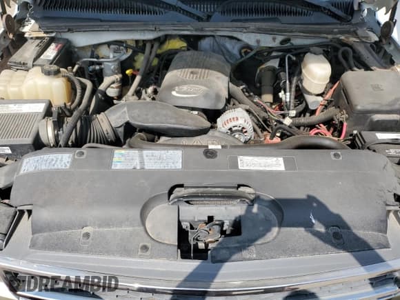 ✅ 2005 Chevrolet Silverado 2500HD Work Truck • VIN: 1GCHK24U45E109139 • Лот: 61423745. Опубликован ранее на Copart с пробегом 87 475 миль. Бесплатный доступ к архиву аукционных продаж из США и подробный отчёт об истории автомобиля на DreamBid. Изображение 11.